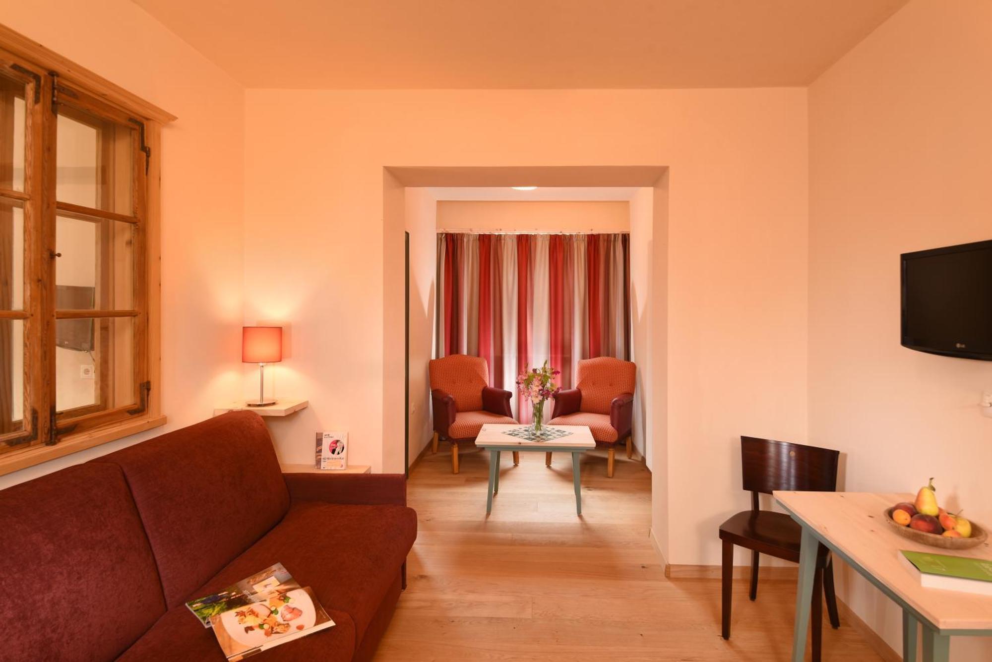 Hotel Gassenwirt キエーネス エクステリア 写真