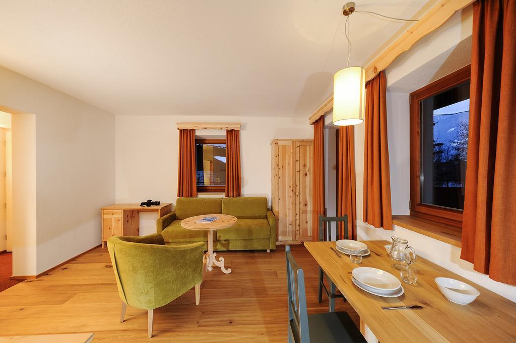 Hotel Gassenwirt キエーネス エクステリア 写真