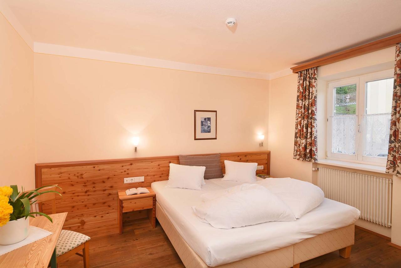 Hotel Gassenwirt キエーネス エクステリア 写真