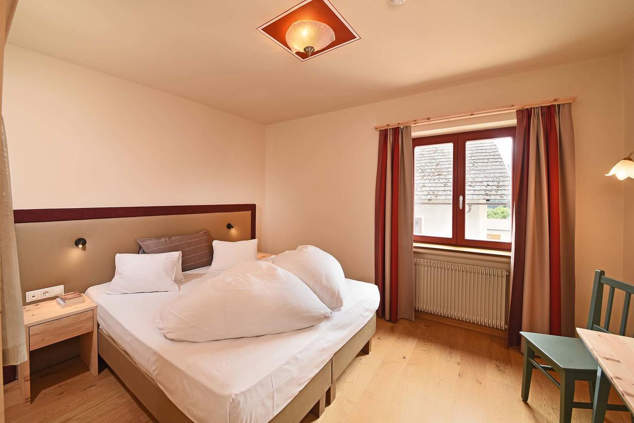 Hotel Gassenwirt キエーネス エクステリア 写真
