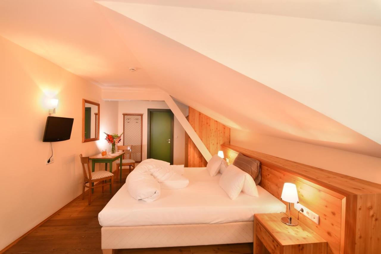 Hotel Gassenwirt キエーネス エクステリア 写真